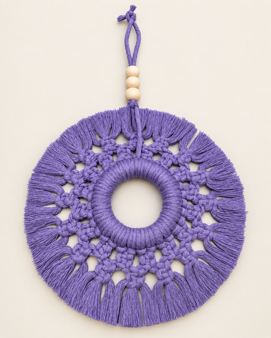 Suspension murale macramé violette 18 cm – Déco bohème