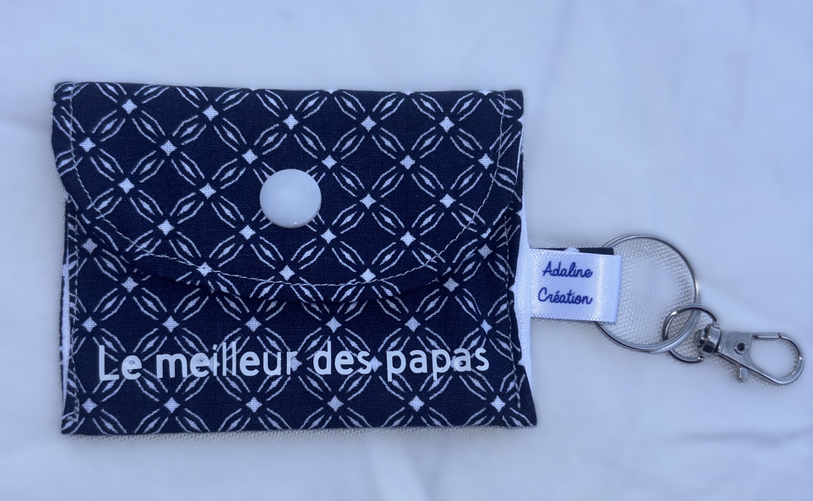 Étui AirPods / écouteurs  – doublure imperméable – porte-clés